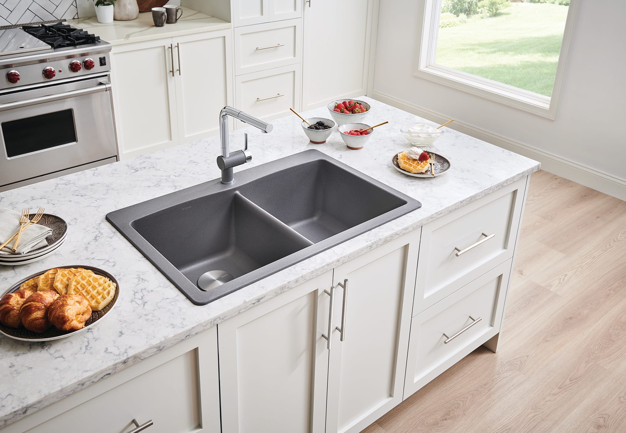 Blanco-White-Diamond Equal Double Dual Mount Blanco 10