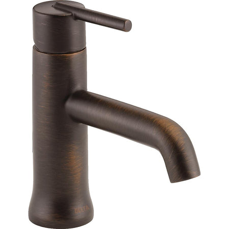 Delta 559LF Bathroom Sink Faucet 2