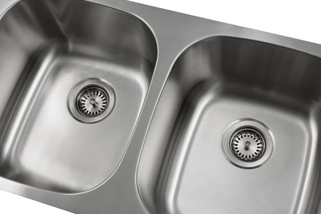 Liberty- Houston 18 Gauge 5050 Undermount Kitchen Sink, Radial Corners, 32x18x9 4