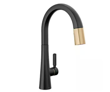Delta Pull-Down Kitchen Faucet 5