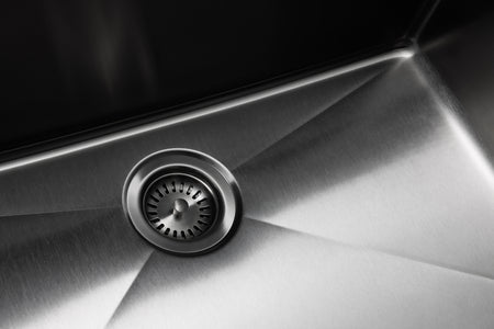 Master Chef- Troyes 16 Gauge Single Bowl Stainless Kitchen Sink, Radial Corners, 31x18x9 3