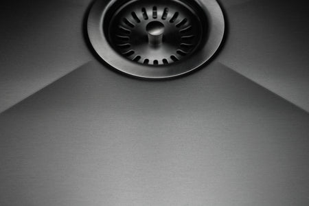 Master Chef- Versailles 32 Radial in GunMetal Black-Culinary Style Stainless Steel Radial Kitchen Sink 6