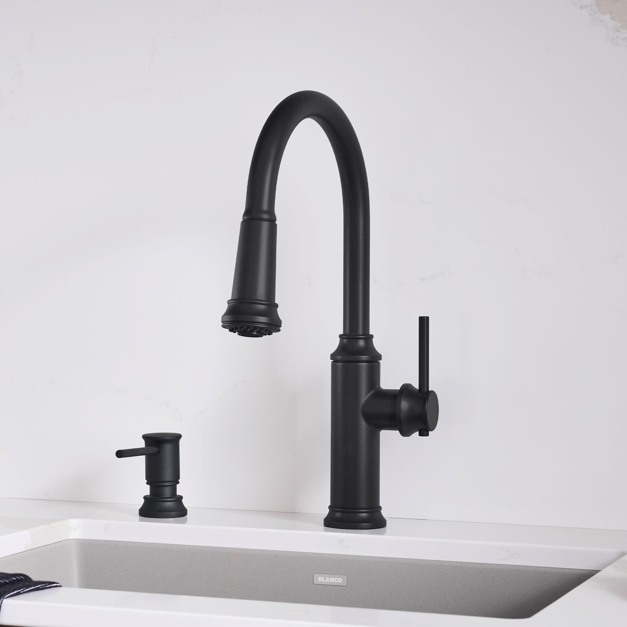 Blanco Empressa High-Arc Pull-Down Dual-Spray Kitchen Faucet 12