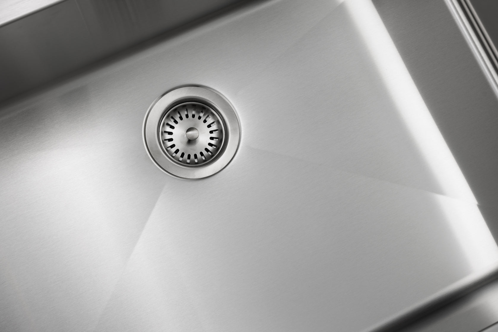 Master Chef- Valence 27 Radial Culinary Style Stainless Steel Kitchen Sink w/Slight Radius 27x18x10 15 G RADIAL CORNERS 4