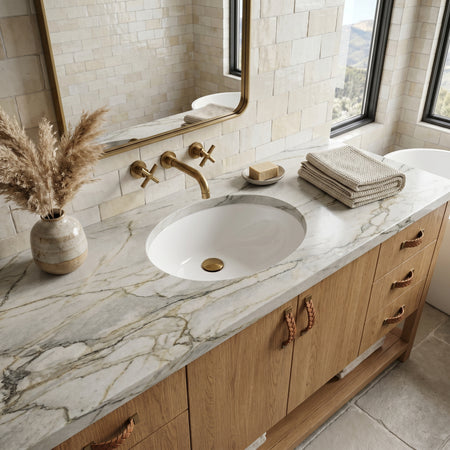 Oasis 2210 White Porcelain Lav Basin 19x16.25x7.5 (OD) UM 5