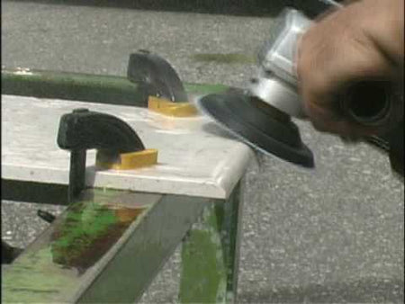 video shows Alpha Hook & Loop Sandpaper Discs – 4" & 5"