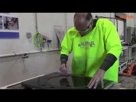 video shows Alpha Tools Wet/Dry Stone Cutter 5" 220V